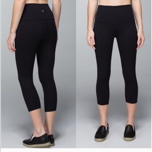 Lululemon Cropped Black Leggings